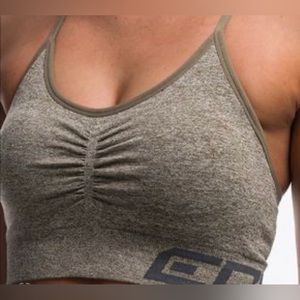 Echt arise sports bra